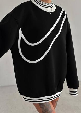 Nike oversized vintage sweatshirt hotsell