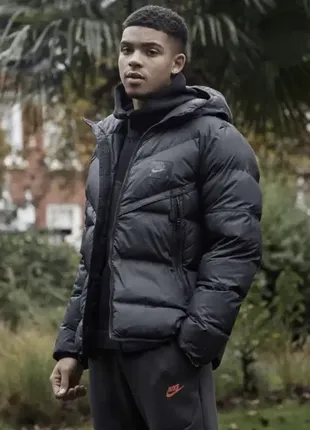 Куртка nike storm-fit windrunner primaloft air max dx2039-010 оригінал розміри запитуйте