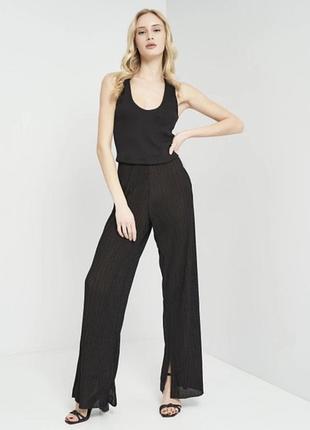 Майка чорна