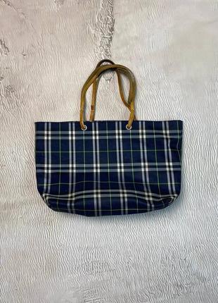 Burberry london wax в клітинку сумка є дефекти