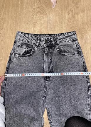Сірі джинси з розрізами знизу, джинси сірі5 фото