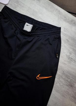 Спортивные штаны nike dry-fit academy 21 из новых коллекций5 фото