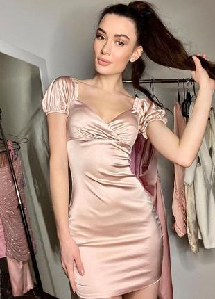 Нежно-розовое шелковое брендовое платье oh polly в стиле zara вечернее