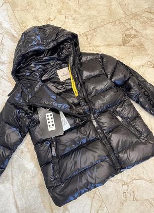 Пуховик moncler