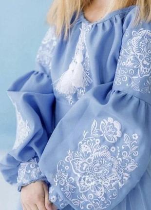 Вишиванка блакитна сукня