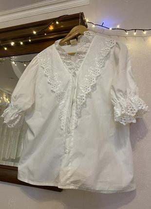 Біла блуза з прошвою великого розміру angelika moden