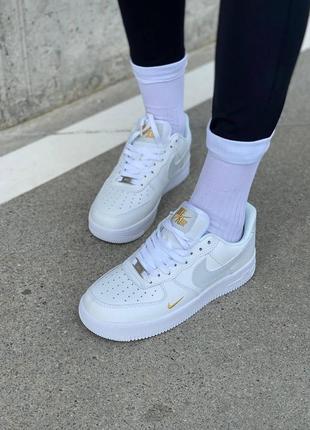 Женские кроссовки  nike air force 1 white light grey logo