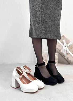Женские туфли с ремешком на широком каблуке2 фото