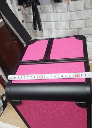 Професійний алюмінієвий кейс для косметики "exclusive series", рожевий з чорним5 фото