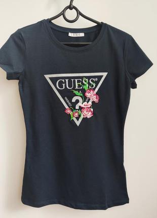 Футболка guess