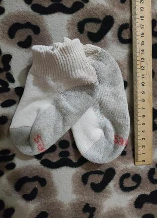 Шкарпетки для новонародженого малюка8 фото