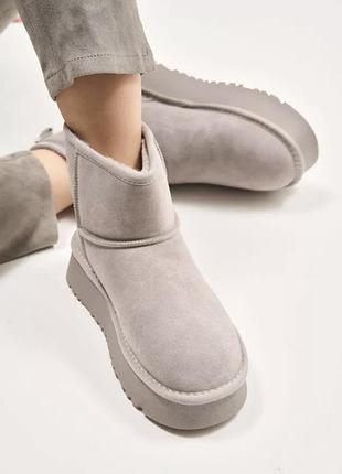 Угги натуральные серого цвета на толстой подошве lonza