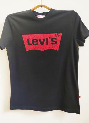 Футболка levis