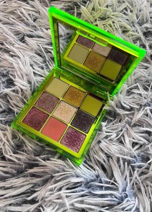 Палетка тіней huda beauty neon obsessions neon green б/в