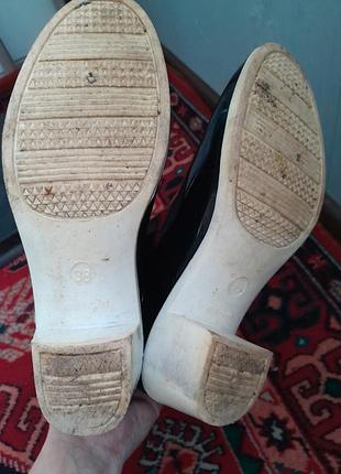 Резиновые сапоги