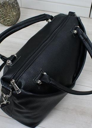Черная сумка на формат а4 с ручками и плечевым ремнем. одно отделение с перегородкой, карманы6 фото