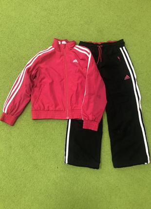 Спортивный костюм adidas