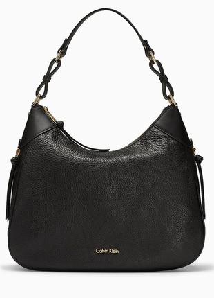 Жіноча чорна шкіряна сумка на плече calvin klein hobo