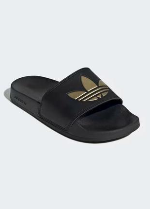 Легкі шльопанці adilette lite від adidas