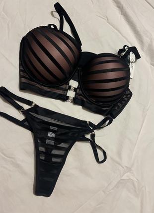 Комплект нижнего белья