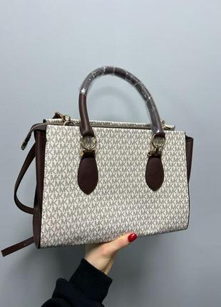 Michael kors 4