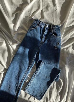 Базовые прямые синие джинсы с высокой посадкой1 фото