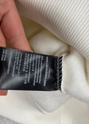 Худи в стиле calvin klein 3