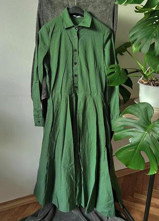 Длинное зеленое пышное платье с карманами винтаж