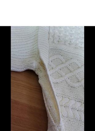 Нежный белый свитер ,укороченный5 фото