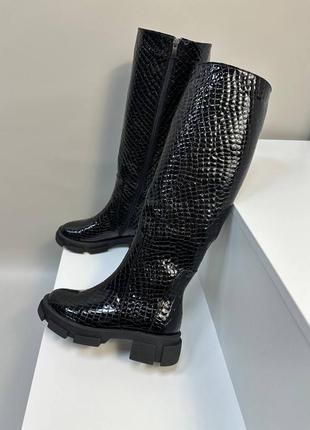 Екслюзивні чоботи з італійської шкіри жіночі крокодил рептилія чорні