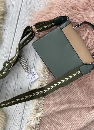 Сумка на довгій широкій ручці cross-body сумочка трендова і стильна кроссбоди3 фото