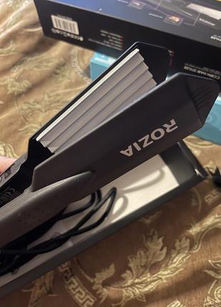 Плойка для волосся. є три різних види. гофре. афро кудрі. об'ємні кудрі.