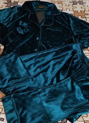 Нереально шикарная велюровая пижама,бренд, турция,смарагдовый цвет