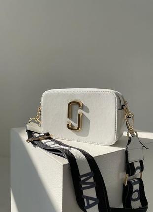 Женская сумка marc jacobs the snapshot white gold1 фото