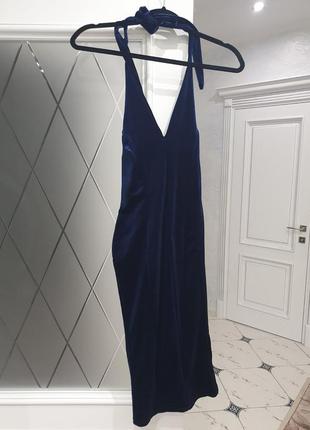 Красива базова оксамитова бархатна сукня1 фото