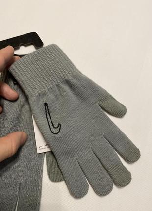 Новые оригинал перчатки nike knit2 фото