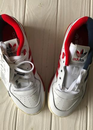 Кросівки adidas rivalry low5 фото