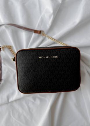 Сумка michael kors jet set new model brown1 фото