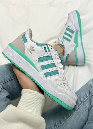 Adidas forum low