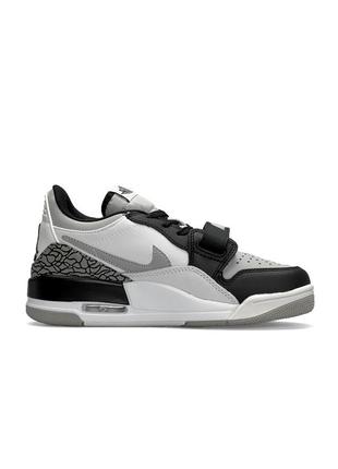 Женские кроссовки nike air jordan legasy 312 low white black gray2 фото