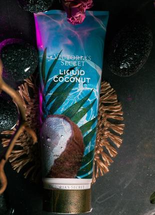 Парфюмированный лосьон victoria's secret. liquid coconut