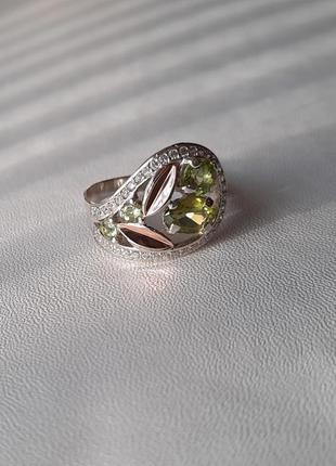 🫧 19 размер кольцо серебро с золотом хризолит6 фото