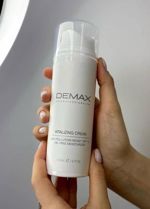 Крем віталайзер oil-free, spf 15 demax