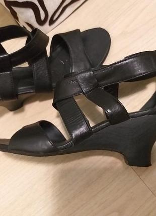 Кожаные босоножки marc германия
