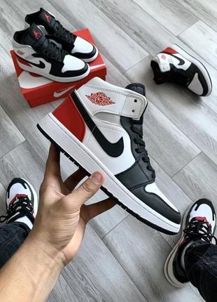 Чоловічі кросівки  nike air jordan retro 1 white-red