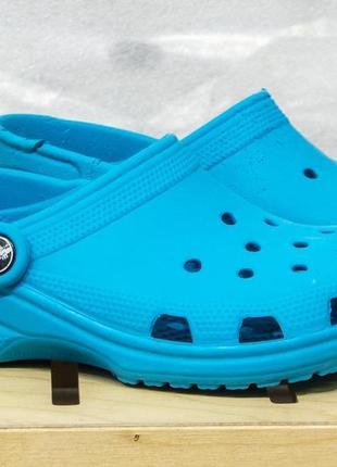 Crocs 4