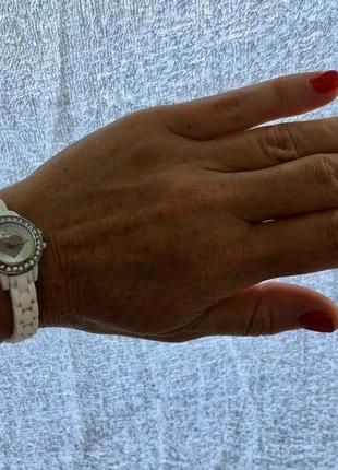 Часы stroili watches. swarovski. италия. белый силикон ремешок3 фото
