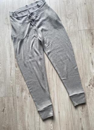 Красивые джоггеры брюки в #открытые свет серые 16-18 2 хл-3 хл3 фото