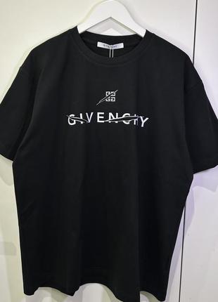 Новая мужская футболка givenchy