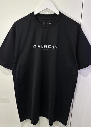 Новая мужская футболка givenchy